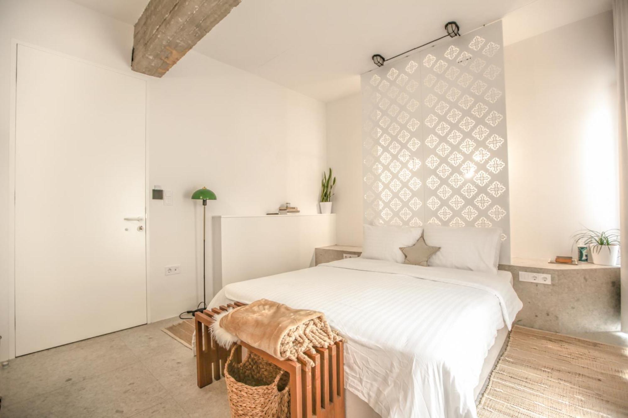 Convent Apartments - Huge One Combination كالامباكا المظهر الخارجي الصورة