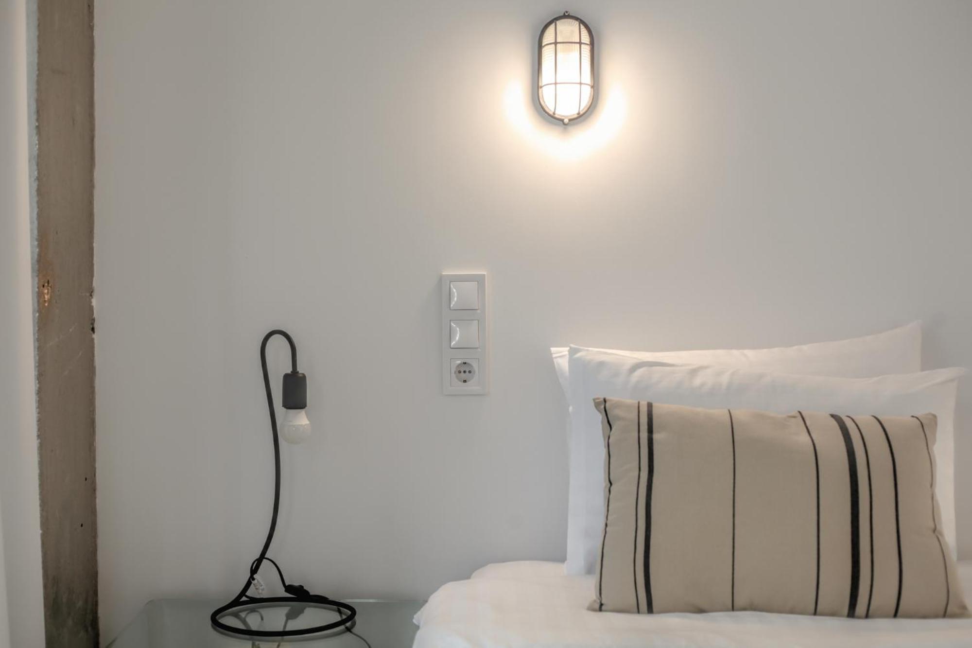 Convent Apartments - Huge One Combination كالامباكا المظهر الخارجي الصورة